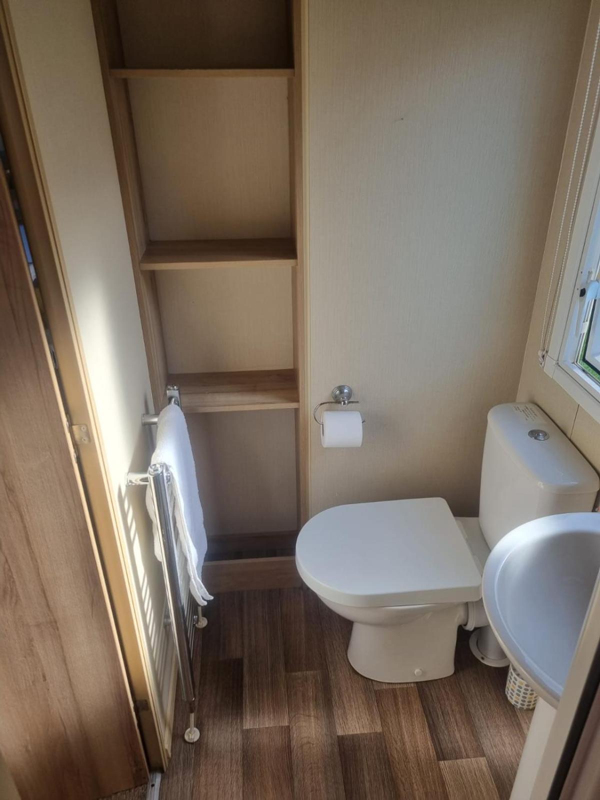 Newquay Bay Porth Caravan - 6 berth Buitenkant foto